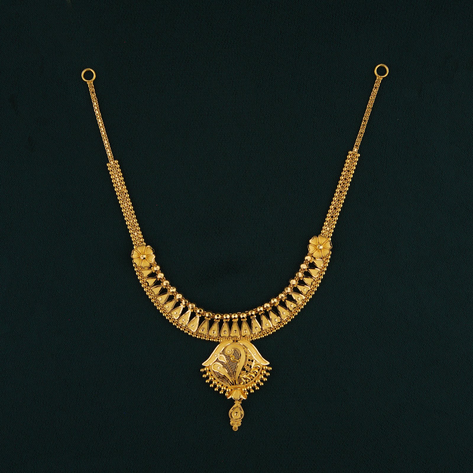FANCY NECKLACE